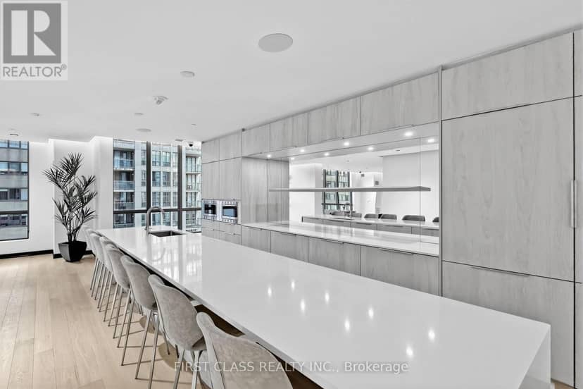 4203 - 395 Bloor Street E — photo 30 of 33