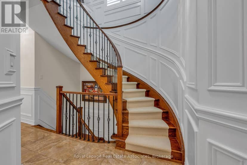 26 Silver Pond Drive — photo 19 of 40