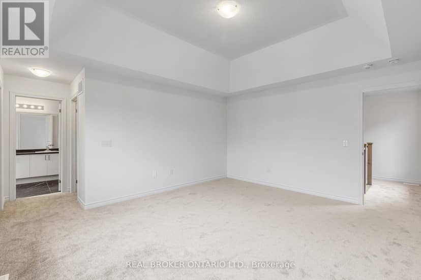8 Daisy Street — photo 22 of 32