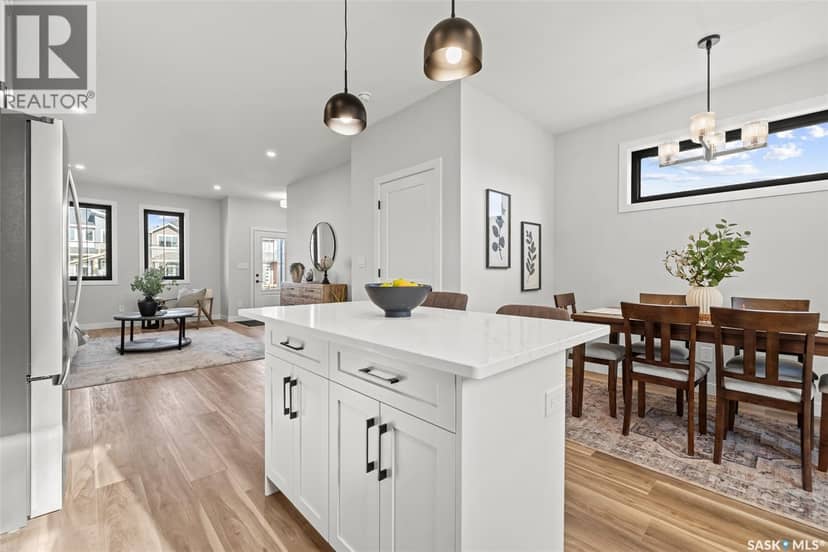1752 West Market STREET — photo 11 of 26
