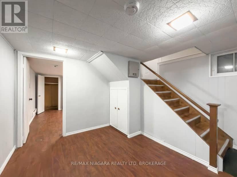 5576 Desson Avenue — photo 29 of 40