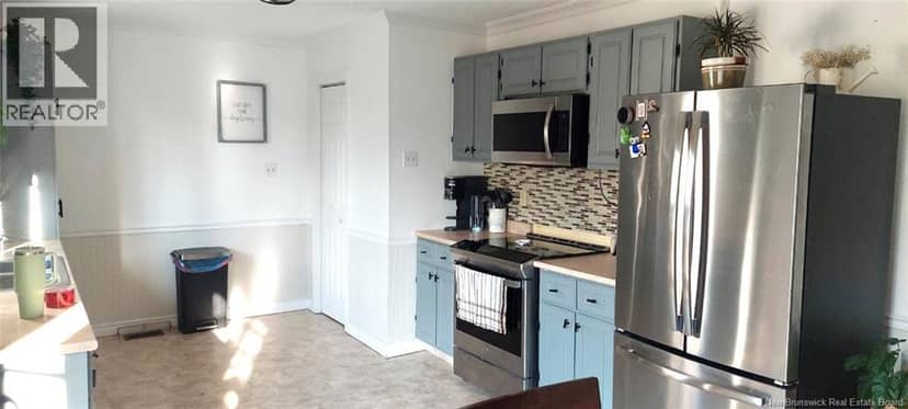 105 Arthur Street — photo 11 of 34