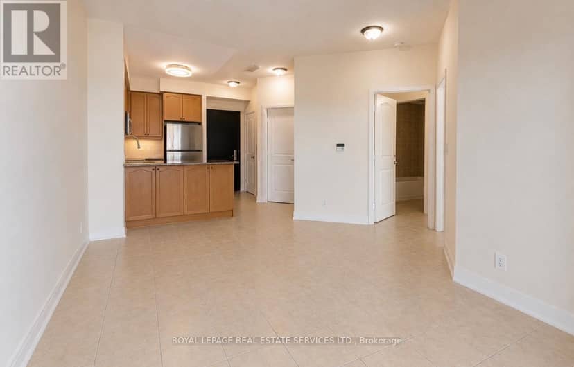 1510 - 80 Absolute Avenue — photo 3 of 15