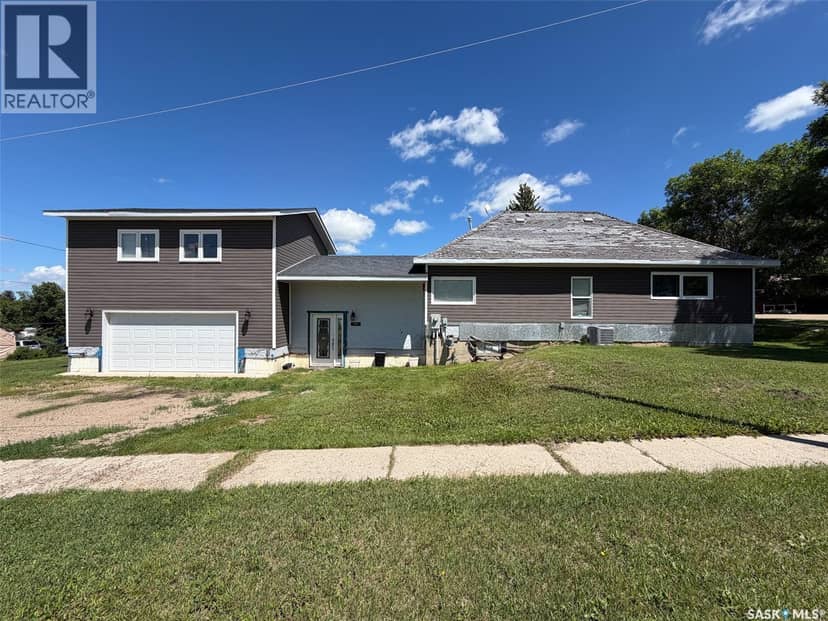 295 Ensign STREET — photo 1 of 40