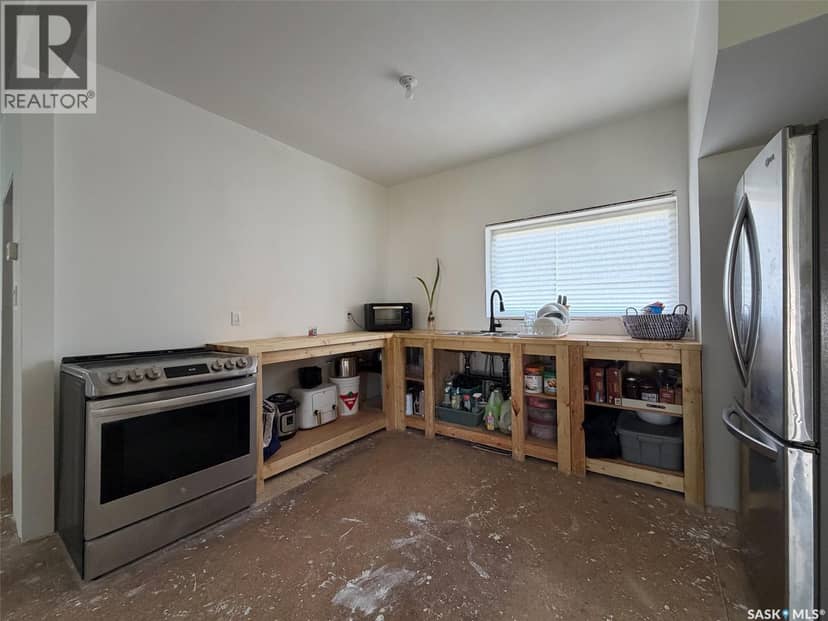 295 Ensign STREET — photo 15 of 40