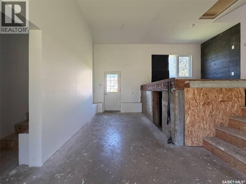 295 Ensign STREET — photo 6 of 40