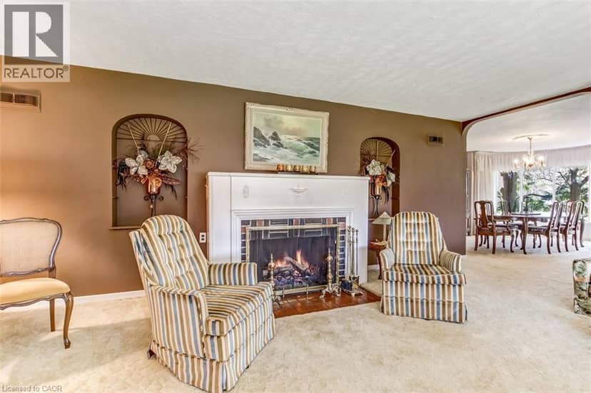 599 GAGE Street — photo 6 of 40