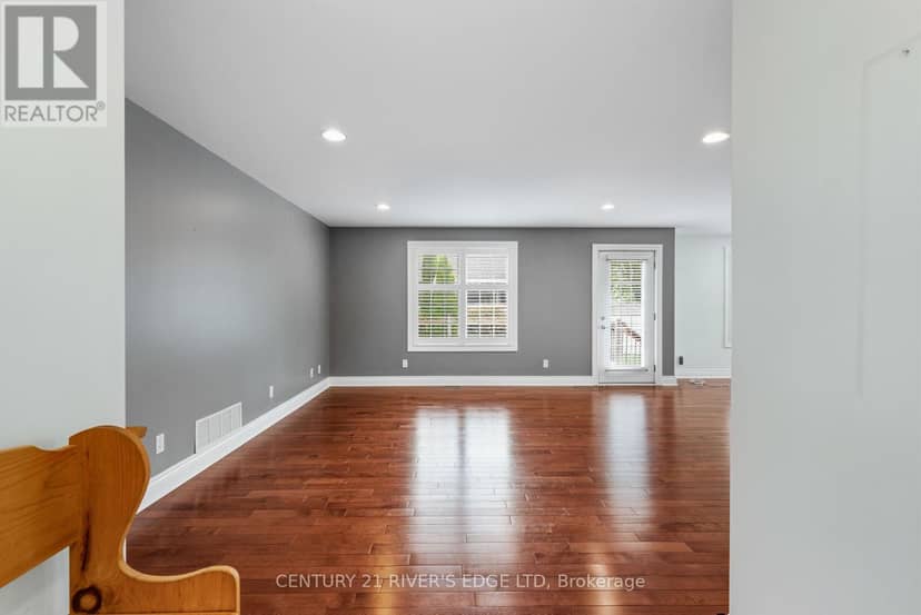113 Blake's Crescent, South Dundas, photo 5