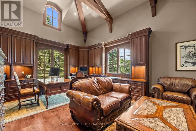 10090 Pineview Trail, Milton, photo 7