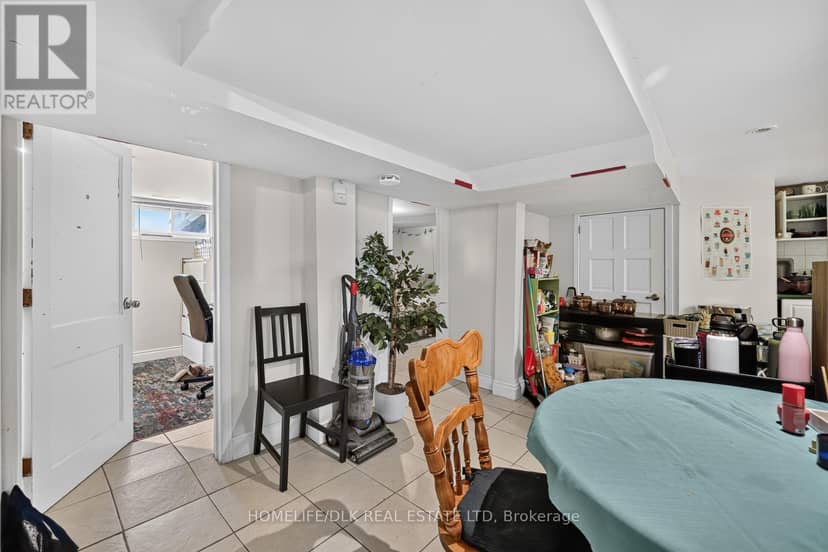 100 Ellerbeck Street — photo 17 of 31