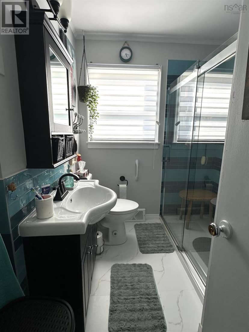 54 Waterloo Street — photo 14 of 23