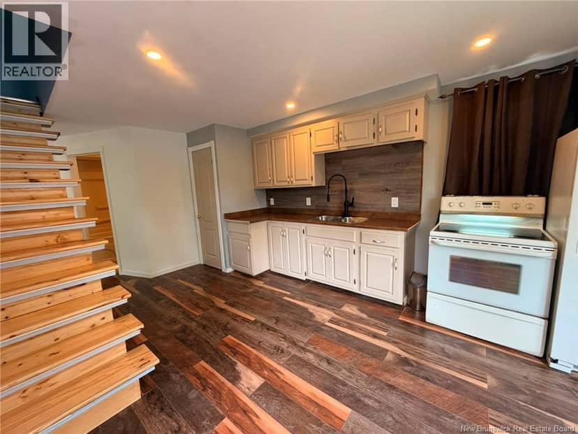 580 Saint-Sosime Road — photo 11 of 36