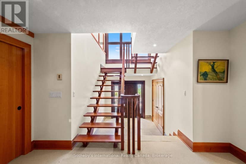 250 Gordon Drive — photo 30 of 40