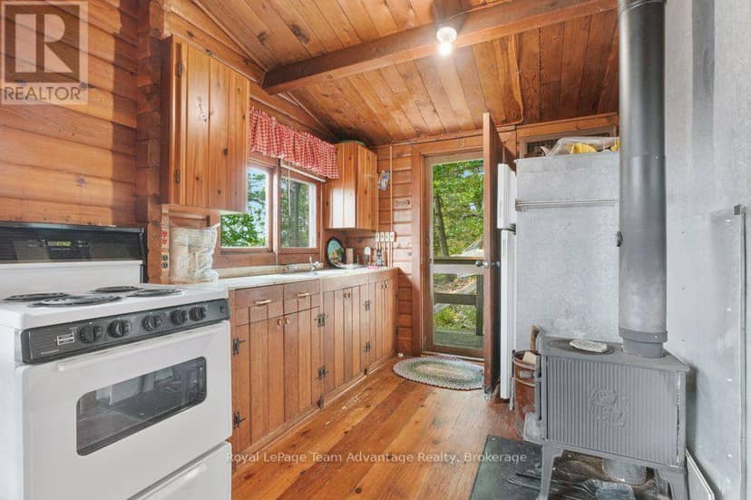 102 Blackstone Lake Water — photo 11 of 40