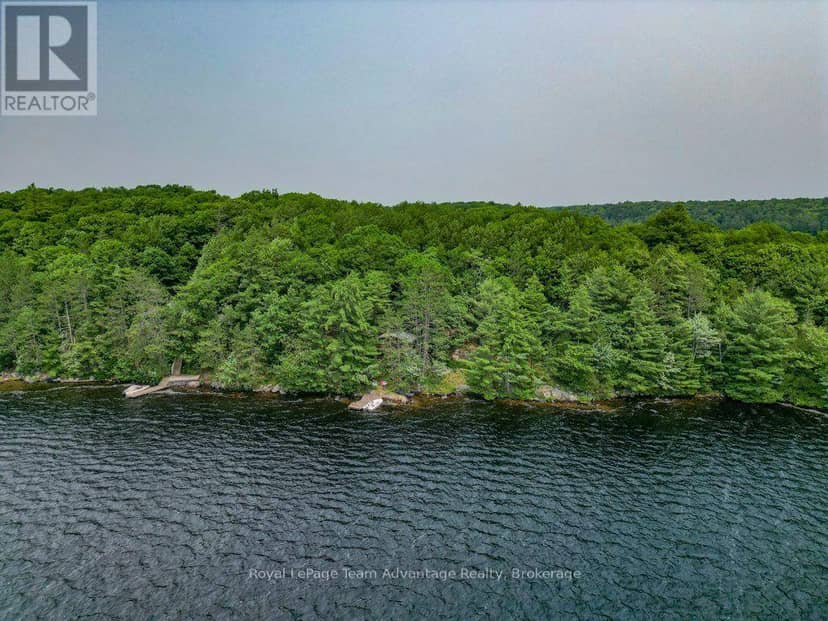 102 Blackstone Lake Water — photo 38 of 40