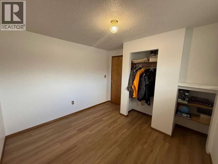 779 Mackeny Street — photo 13 of 32