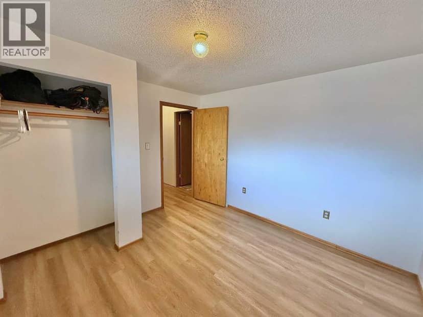 779 Mackeny Street — photo 15 of 32