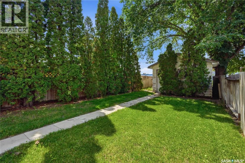 927 4th AVENUE N, Saskatoon, photo 2