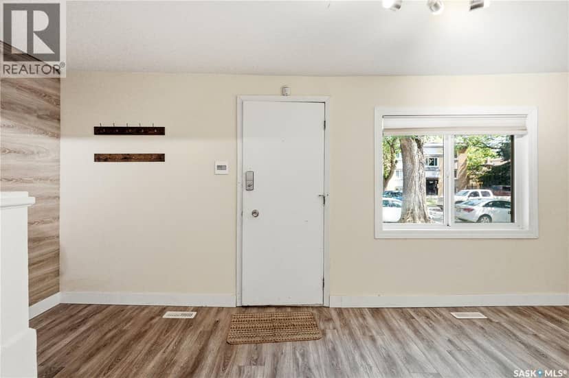 927 4th AVENUE N, Saskatoon, photo 8