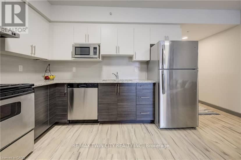 198 - 258A Sunview Street — photo 10 of 31