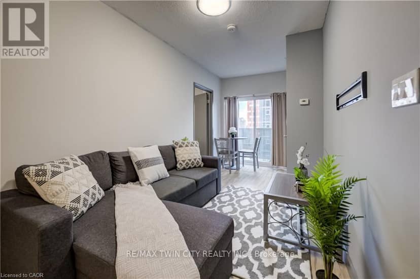 198 - 258A Sunview Street — photo 4 of 31