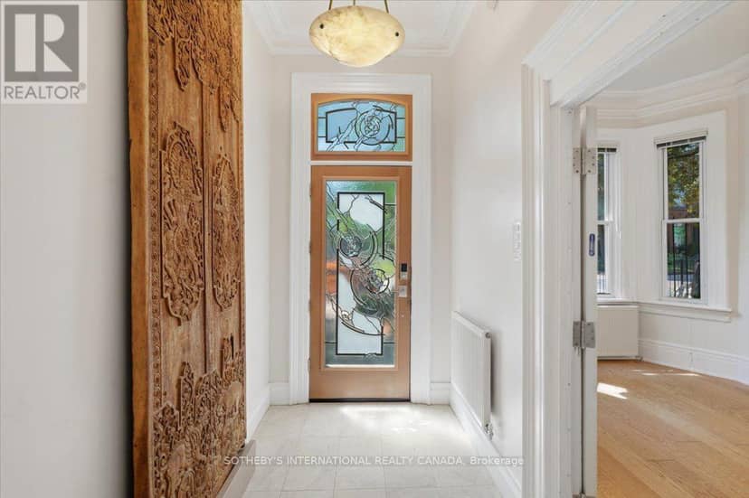 33 Rose Avenue — photo 4 of 40
