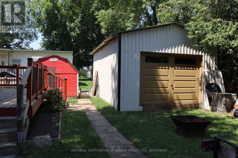 7 Maple St Street E — photo 17 of 17