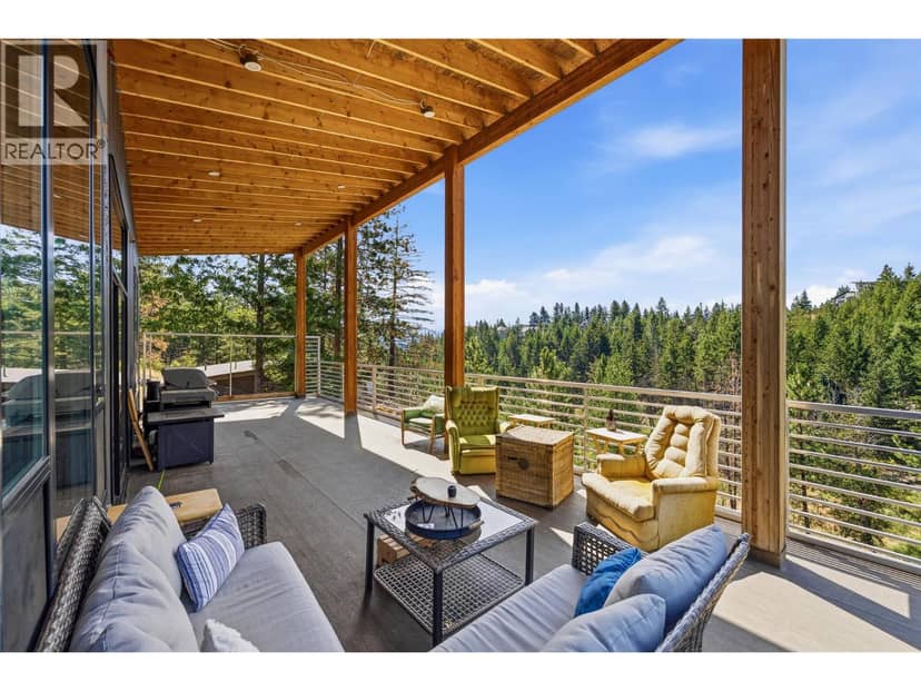 378 Lakewood Road, Vernon