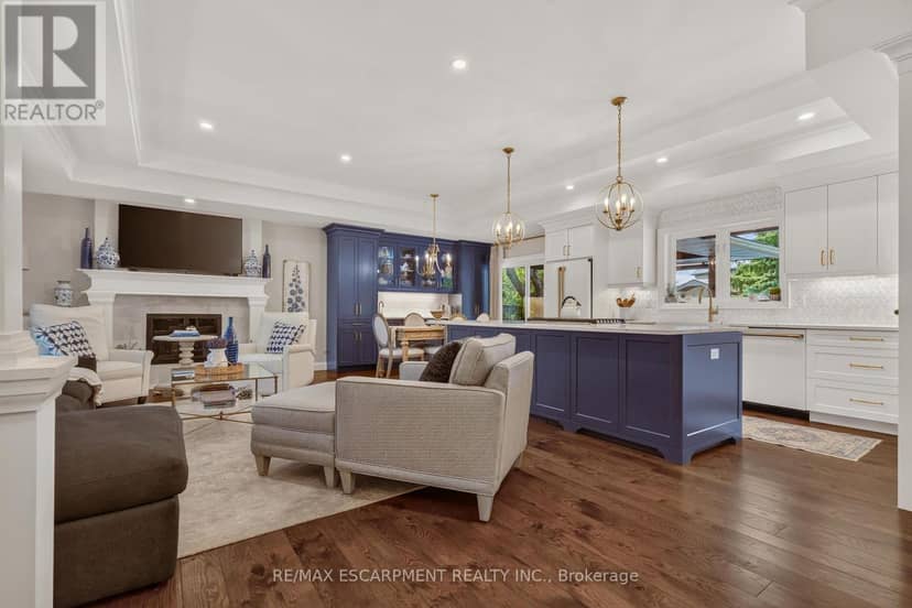 302 Harmony Road — photo 3 of 40