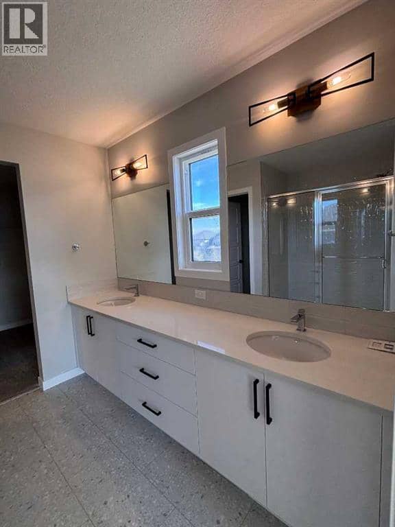 475 Baywater Green SW — photo 22 of 28
