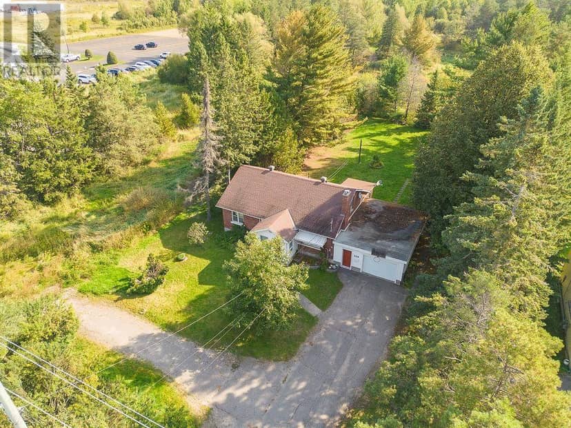 928 Great Northern RD — photo 3 of 33