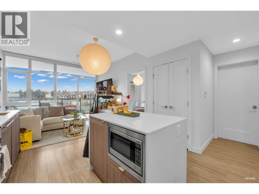 1105 2351 BETA AVENUE, Burnaby, photo 2