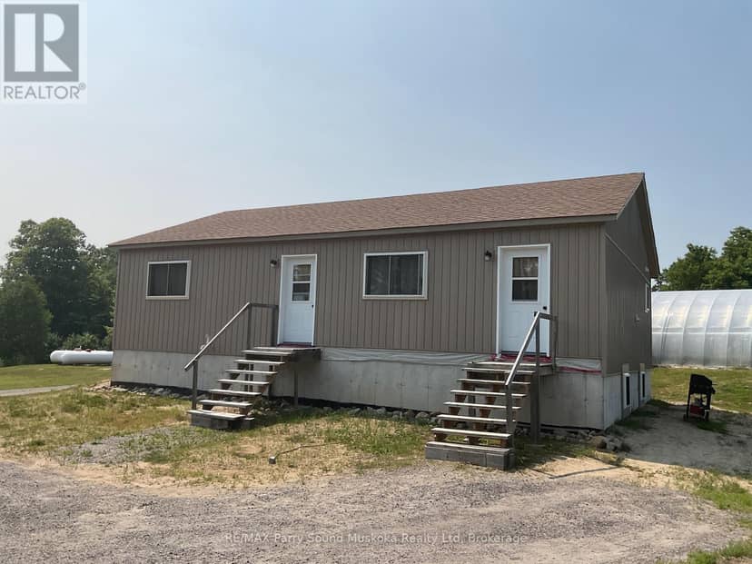 791 Clear Lake Road, Parry Sound Remote Area