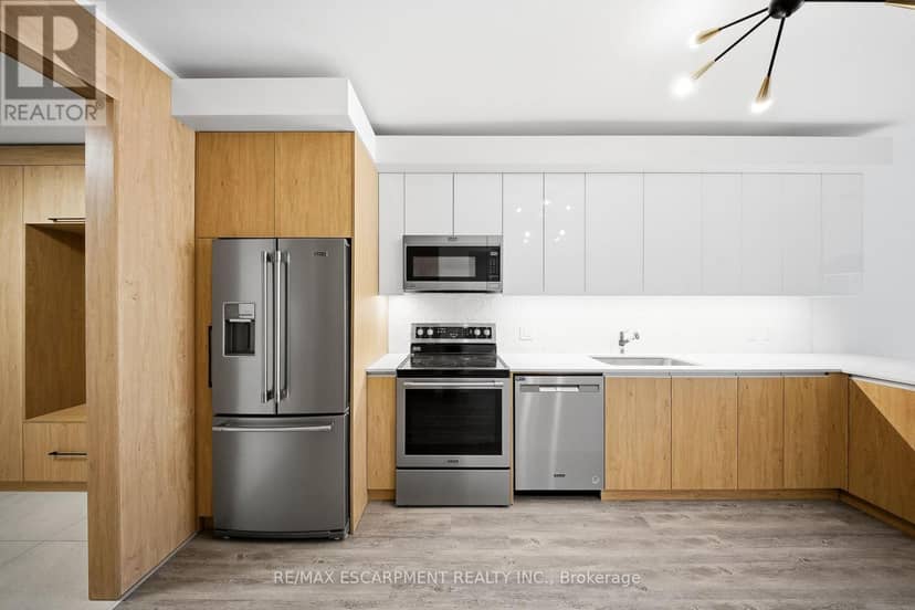 2 - 33 Horizon Lane — photo 10 of 40
