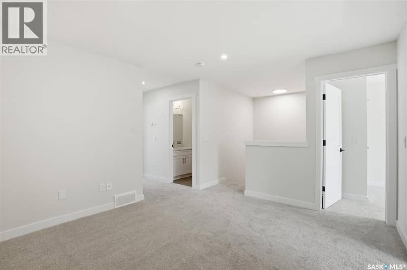 315 155 McFaull WAY — photo 17 of 39