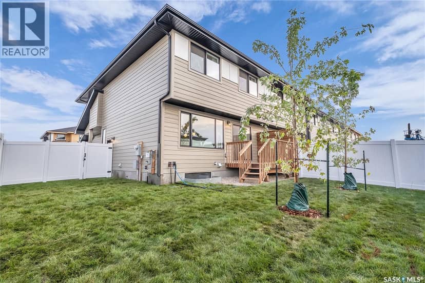 315 155 McFaull WAY — photo 35 of 39