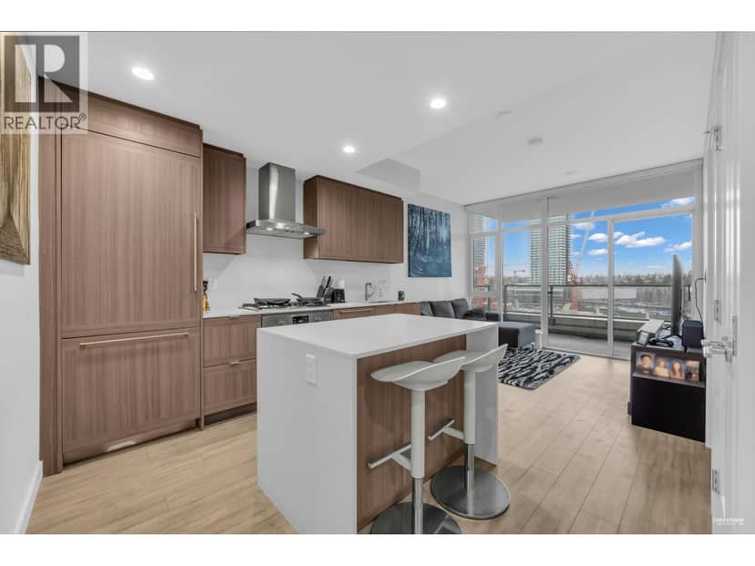 1805 2351 BETA AVENUE, Burnaby, photo 3