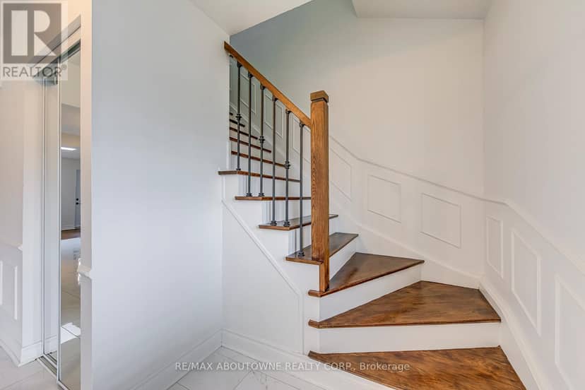 2565 Windjammer Road — photo 27 of 40