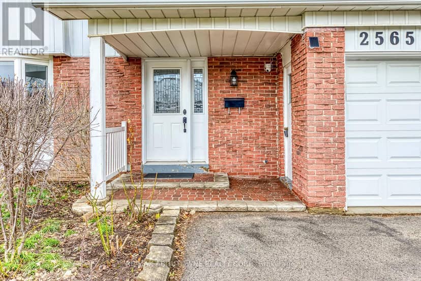 2565 Windjammer Road — photo 3 of 40