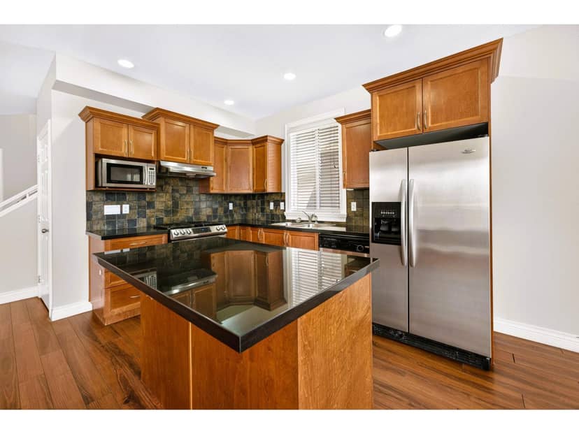 19442 67A AVENUE, Surrey, photo 5