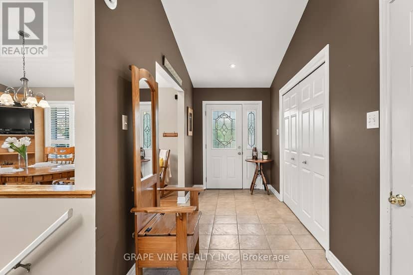 8391 Rowan Dr Drive — photo 13 of 40