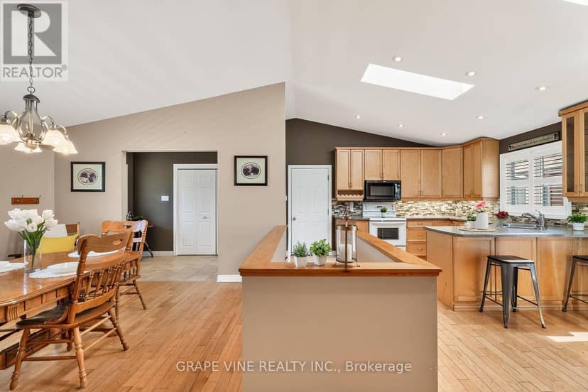 8391 Rowan Dr Drive — photo 20 of 40