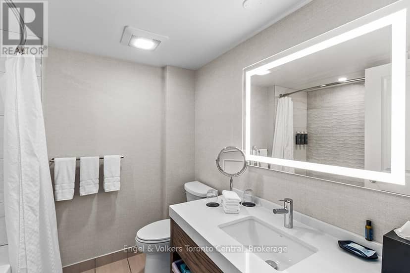 265 - 220 Gord Canning Drive — photo 33 of 40