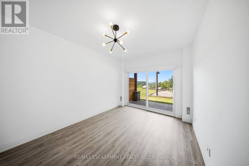 2 - 33 Horizon Lane — photo 19 of 40