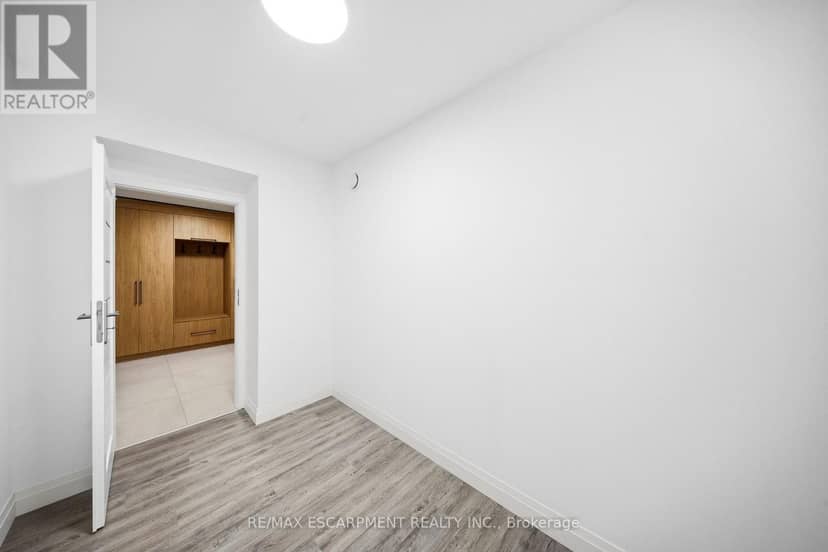 2 - 33 Horizon Lane — photo 23 of 40