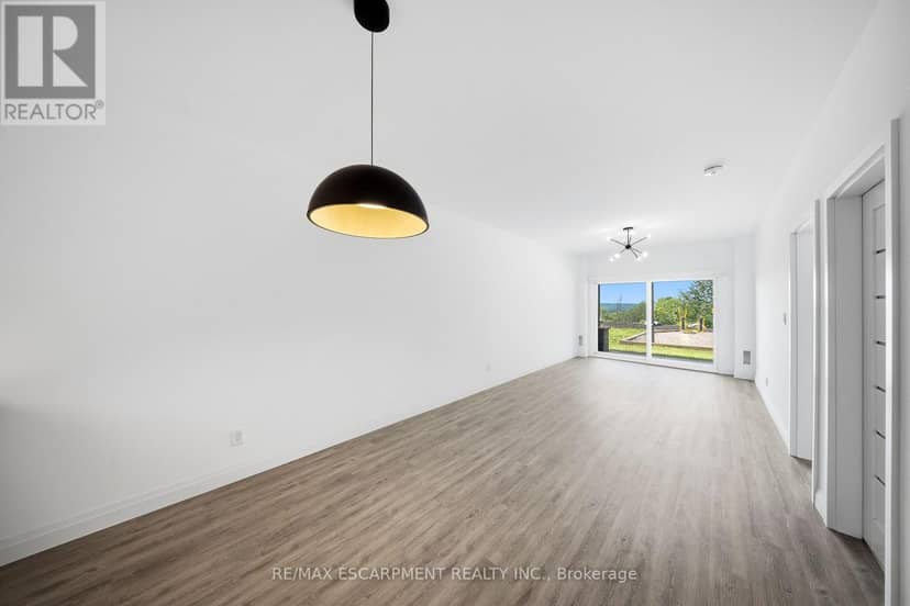 2 - 33 Horizon Lane — photo 17 of 40