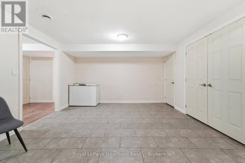 62 Victoria Boulevard — photo 30 of 40