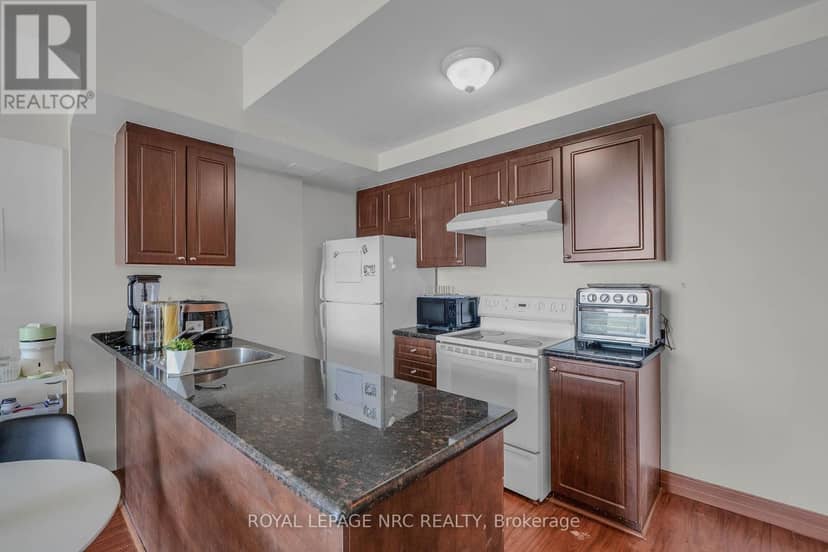 PH 6 - 15 Maplewood Avenue — photo 13 of 37