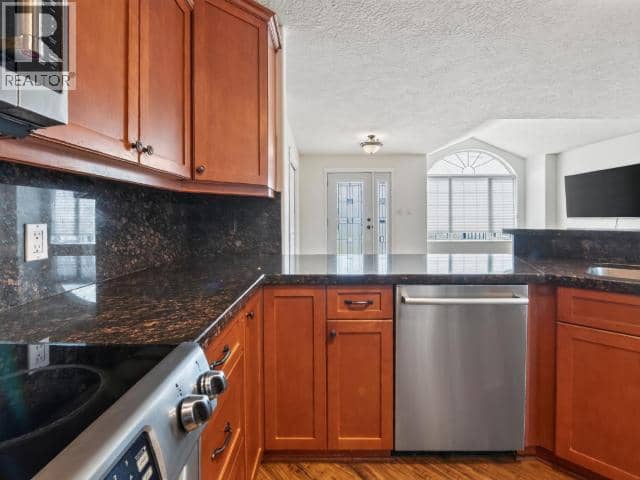 4 Ruby Lane — photo 23 of 40