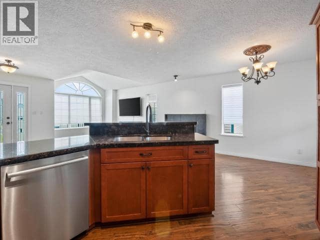4 Ruby Lane — photo 25 of 40